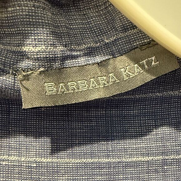 Barbara Katz Women's Blue Striped Button Down Shirt with a floral print back M - Picture 2 of 10